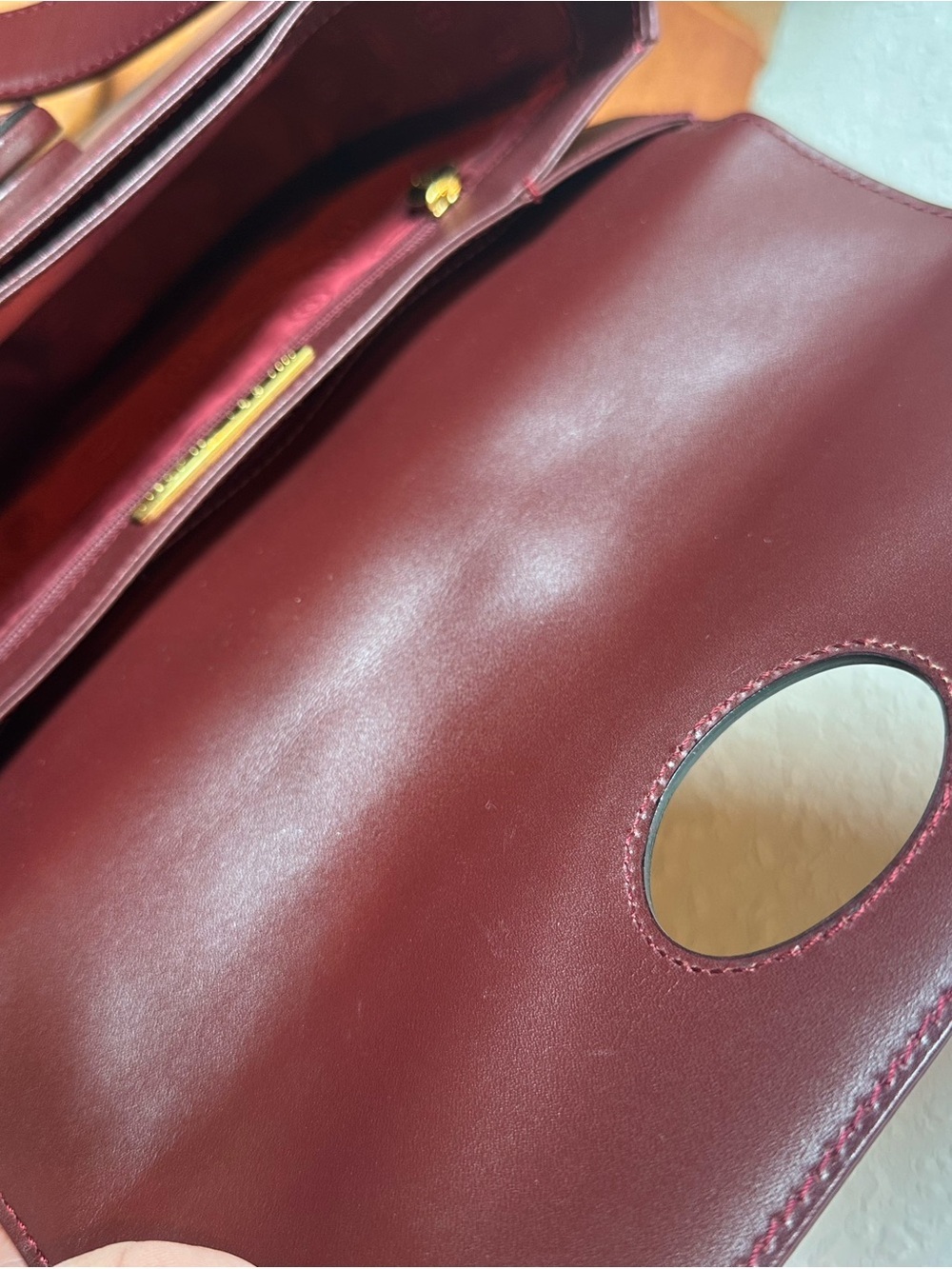 Cartier Wine Leather Shoulder / Crossbody Bag (vintage must de Cartier line) - Picture 4 of 9